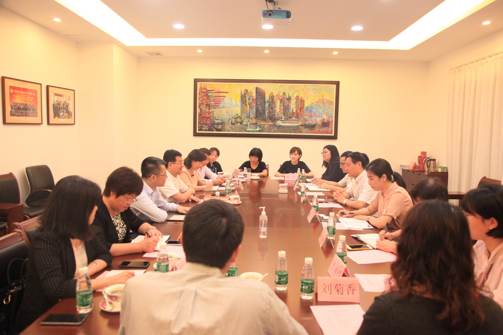 宋宝儒书记、陆靖校长一行拜访中国港口协会