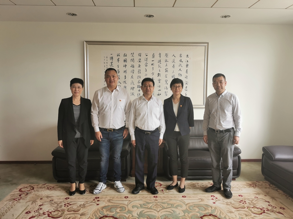 我校1995级校友吴文峰船长为师生开设茹经学堂讲座