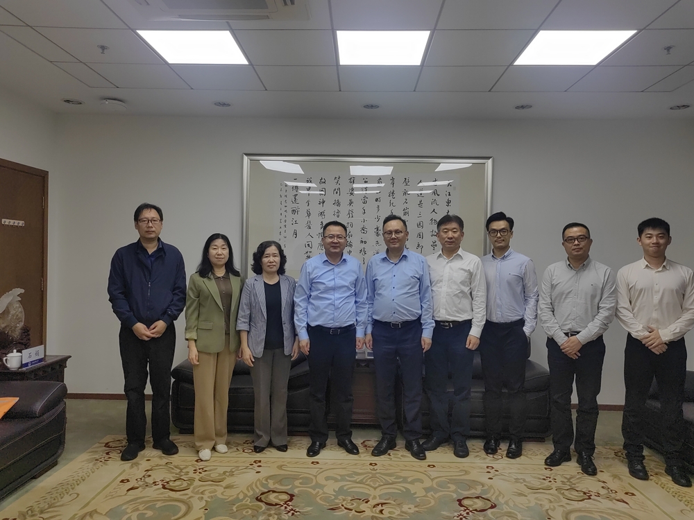 中远海运散货运输有限公司来访学校