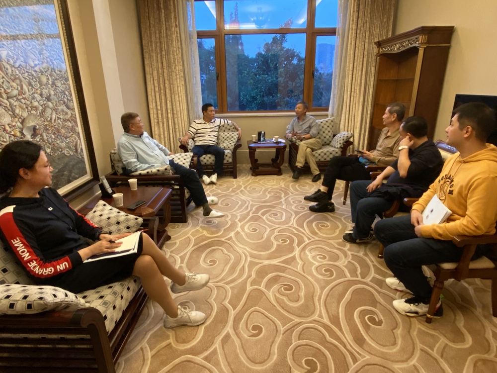 校友桥牌俱乐部理事会扩大会议