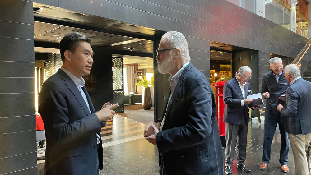 校长初北平率团访问瑞典