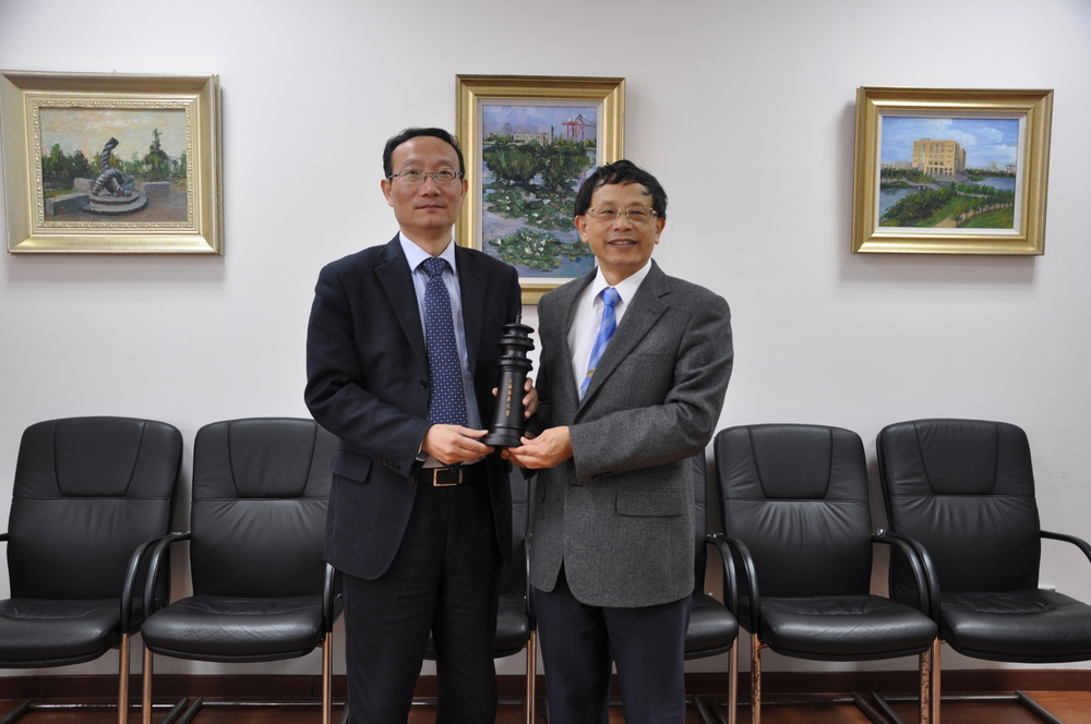 台湾海洋大学张清风校长一行来访