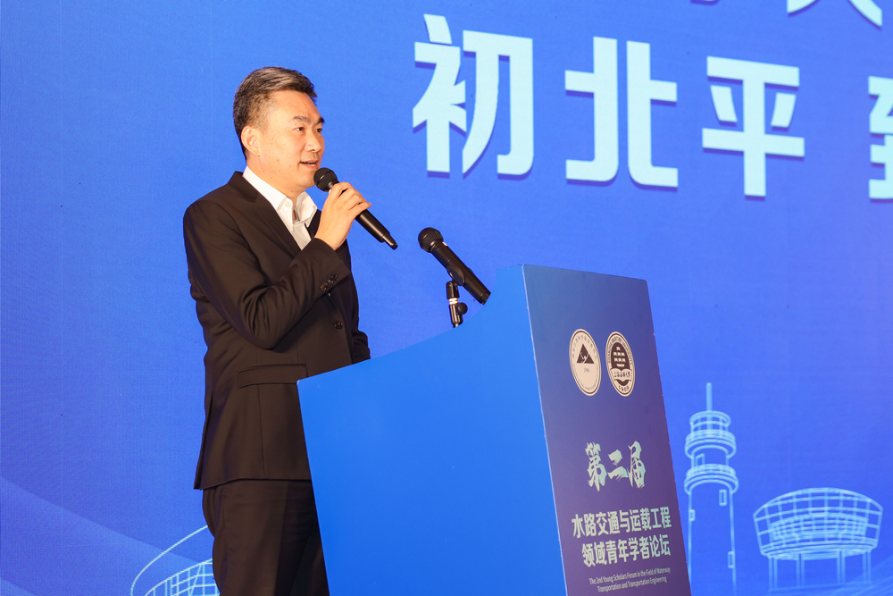 初北平校长致辞