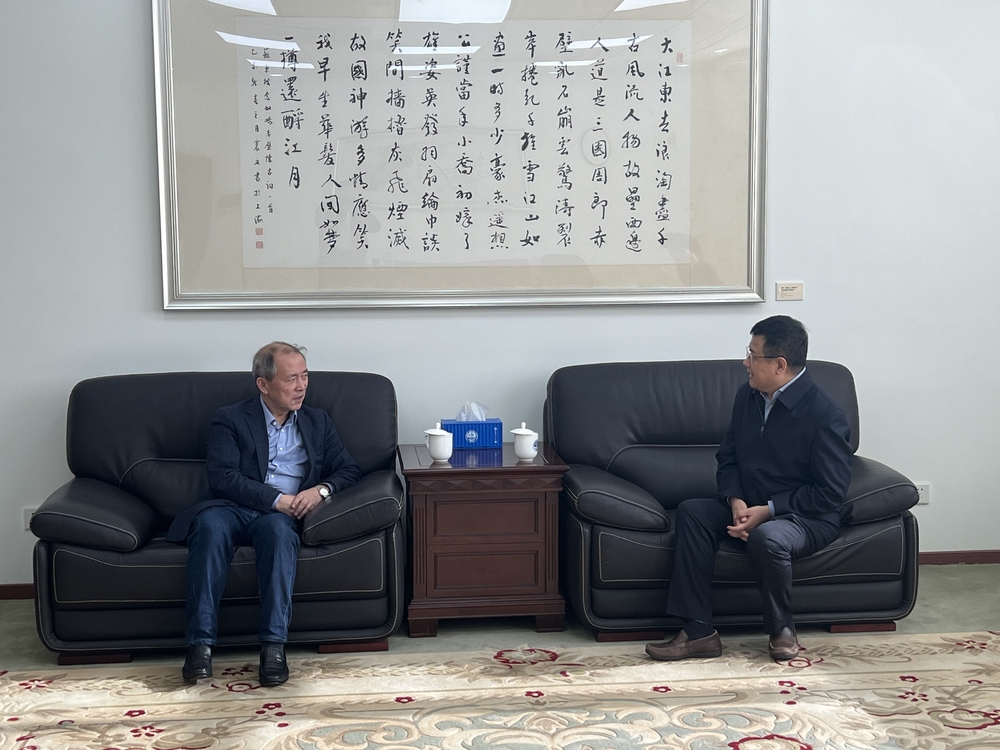 全国“时代楷模”曲建武教授为学校辅导员作专题讲座