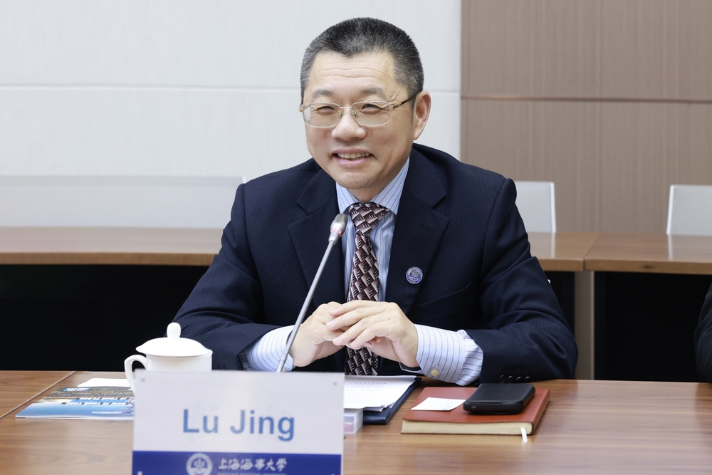 英国朴次茅斯大学代表团来校访问