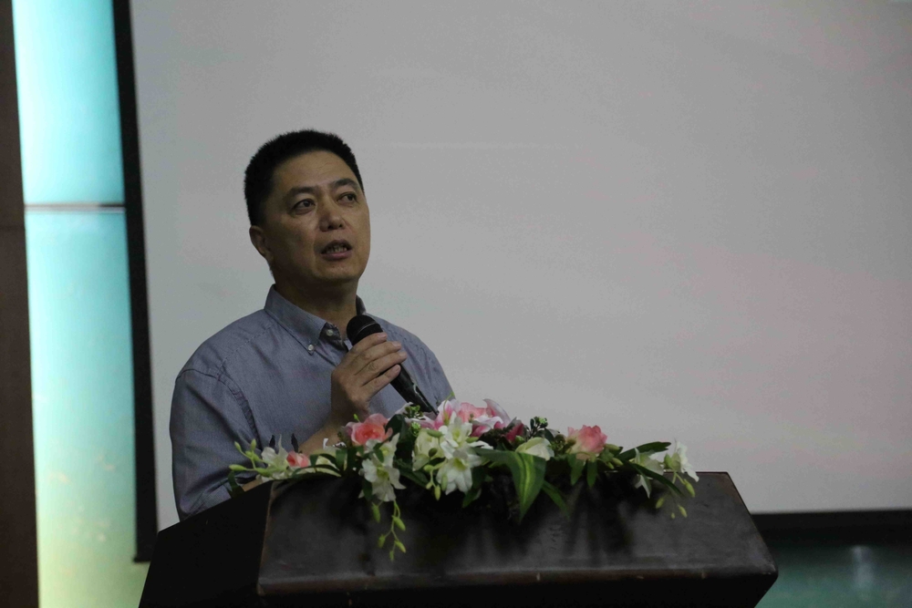 我校举行2013年暑期社会实践出征仪式