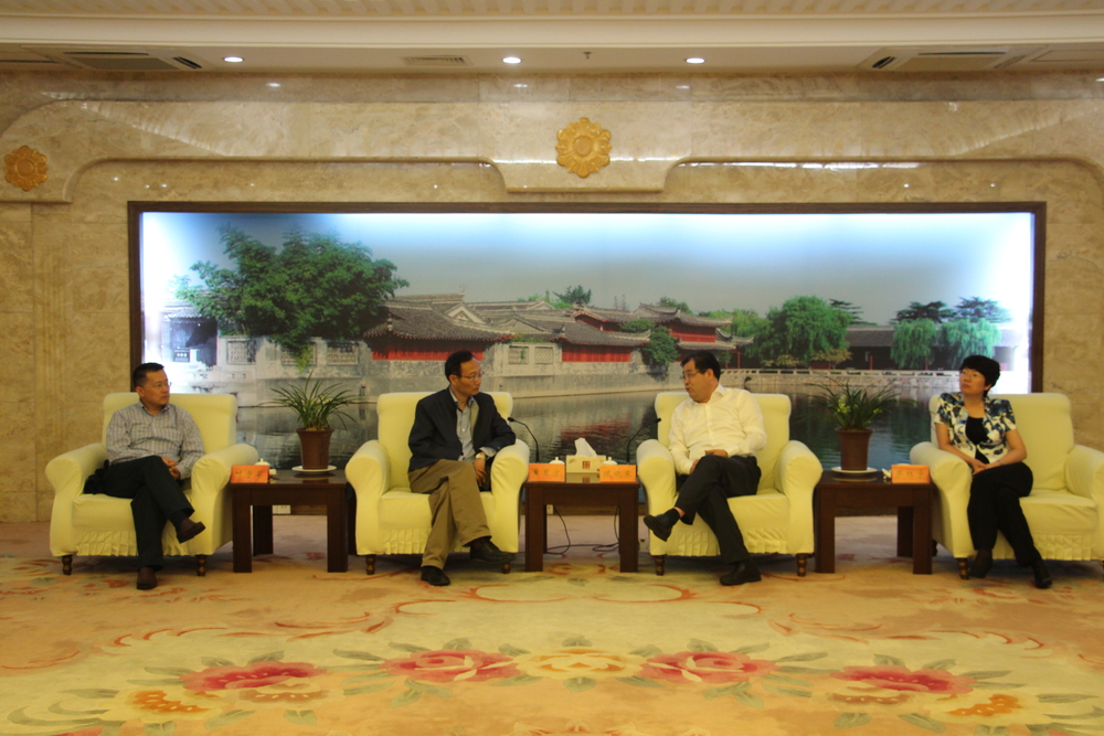 黄有方校长赴如皋市调研