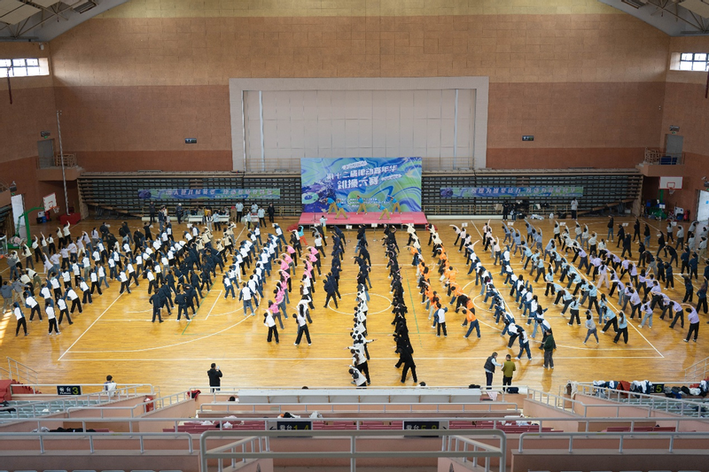 上海海事大学举行第十二届律动嘉年华跳操大赛