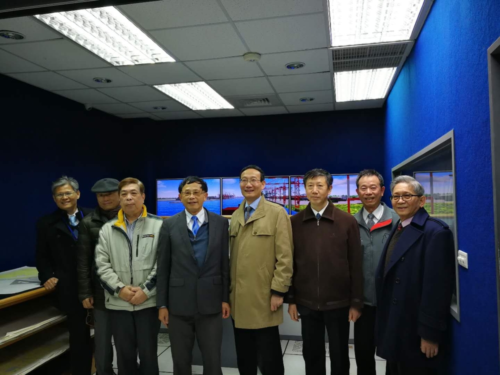 参观台湾海洋大学相关实验室