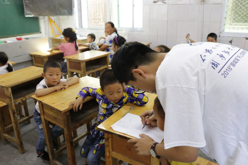 手把手辅导学生