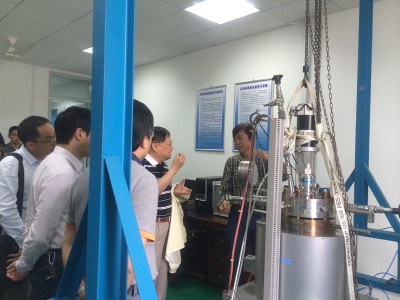 钢铁研究总院翁宇庆院士一行来校考察交流