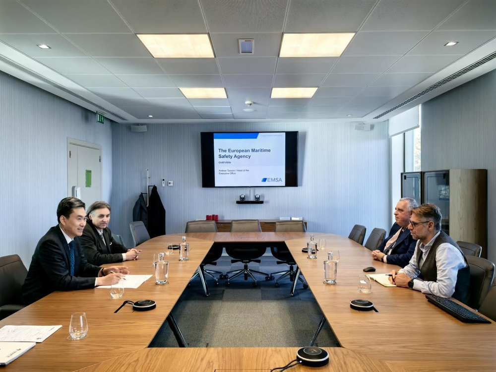 与欧洲海事安全局座谈交流