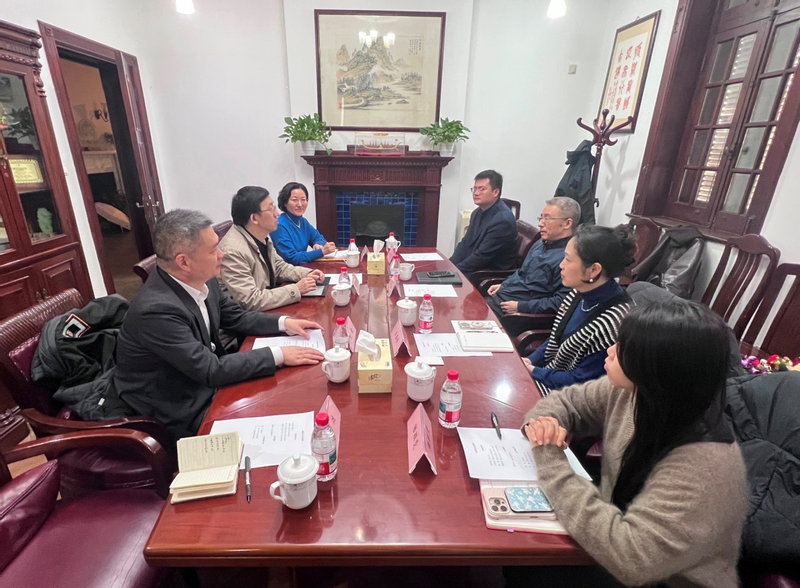 副校长殷明一行赴市外办调研交流