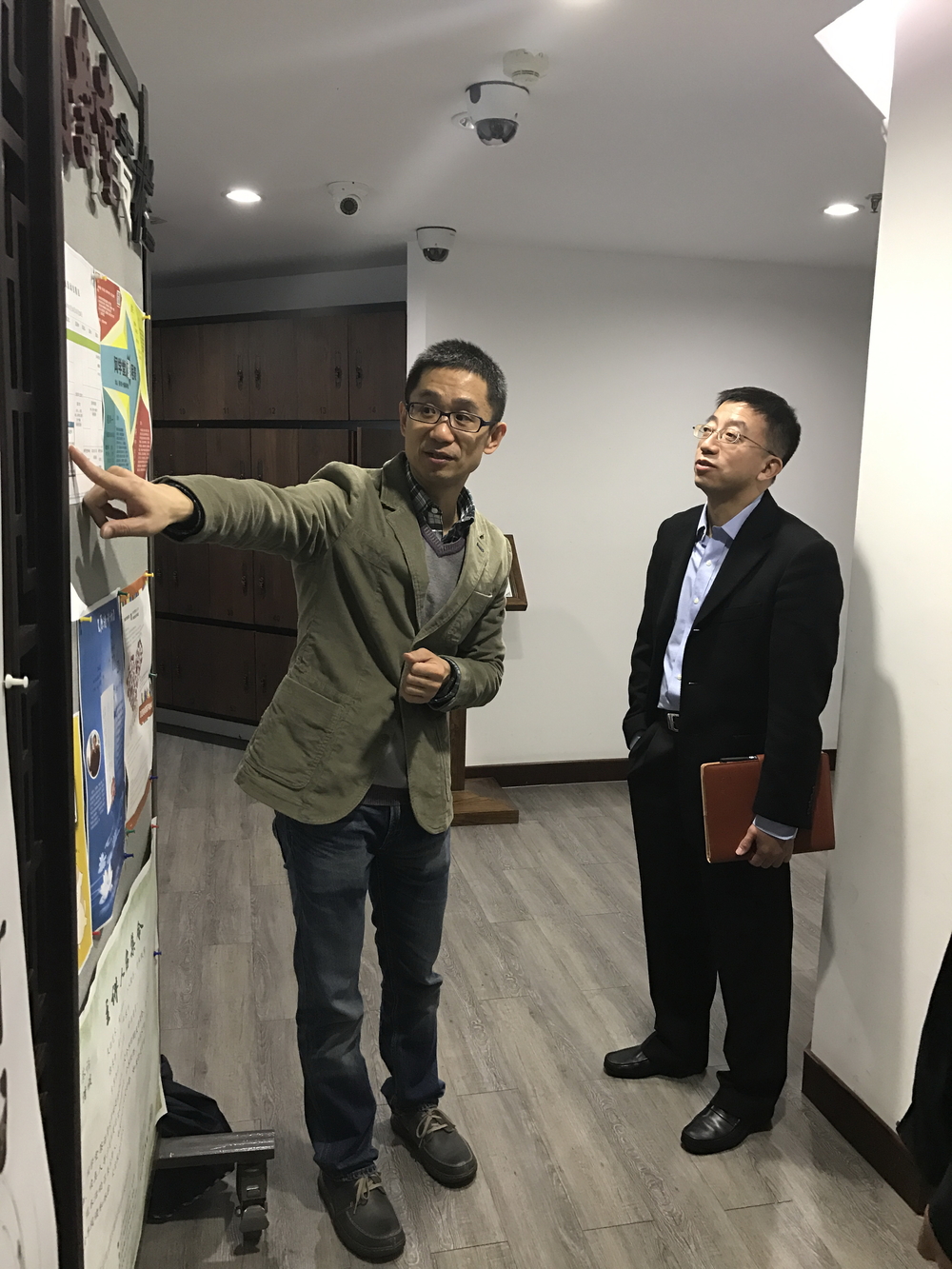 调研同济大学图书馆闻学堂