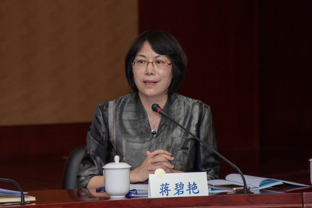 民进上海市委副秘书长兼组织部部长蒋碧艳讲话