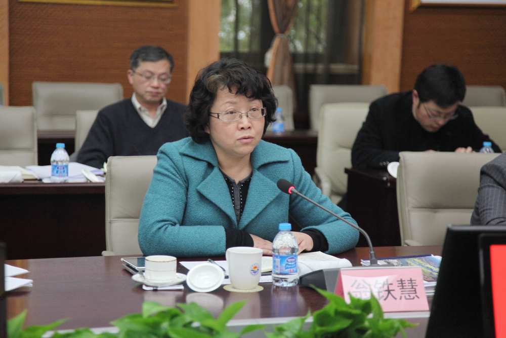 上海市副市长翁铁慧一行来上海海事大学调研