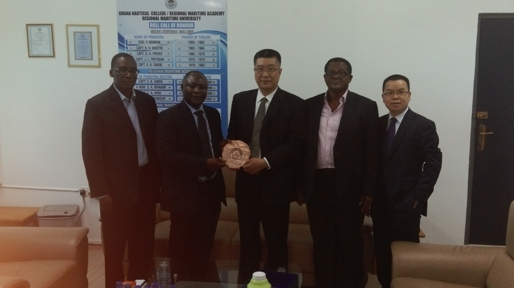 杨万枫副校长会见RMU新任校长Elvis Nyarko教授和前任校长Turkson教授