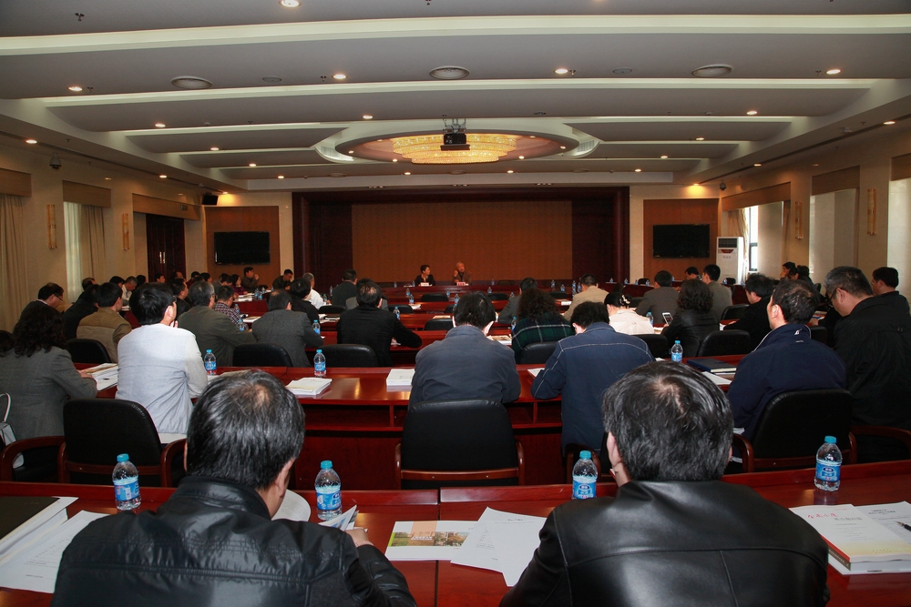 沈志华教授作报告