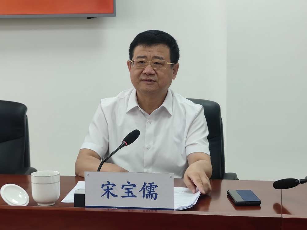 青岛国际邮轮港区服务管理局与市北区一行来访