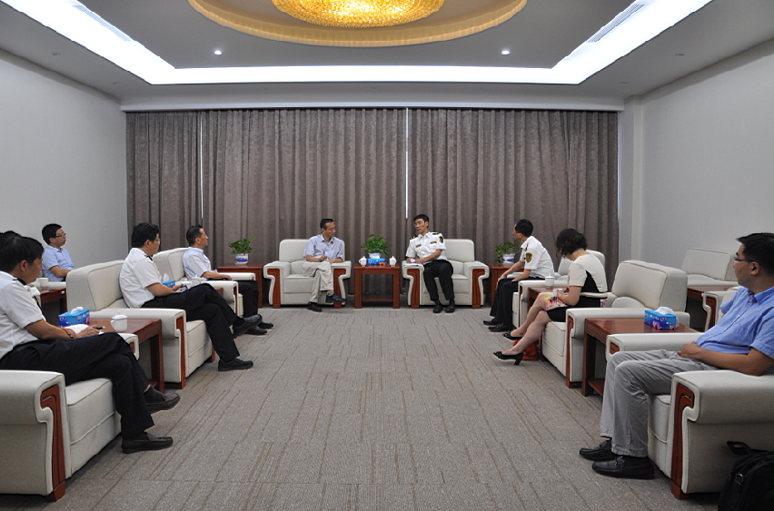 黄有方校长一行拜访上海出入境检验检疫局