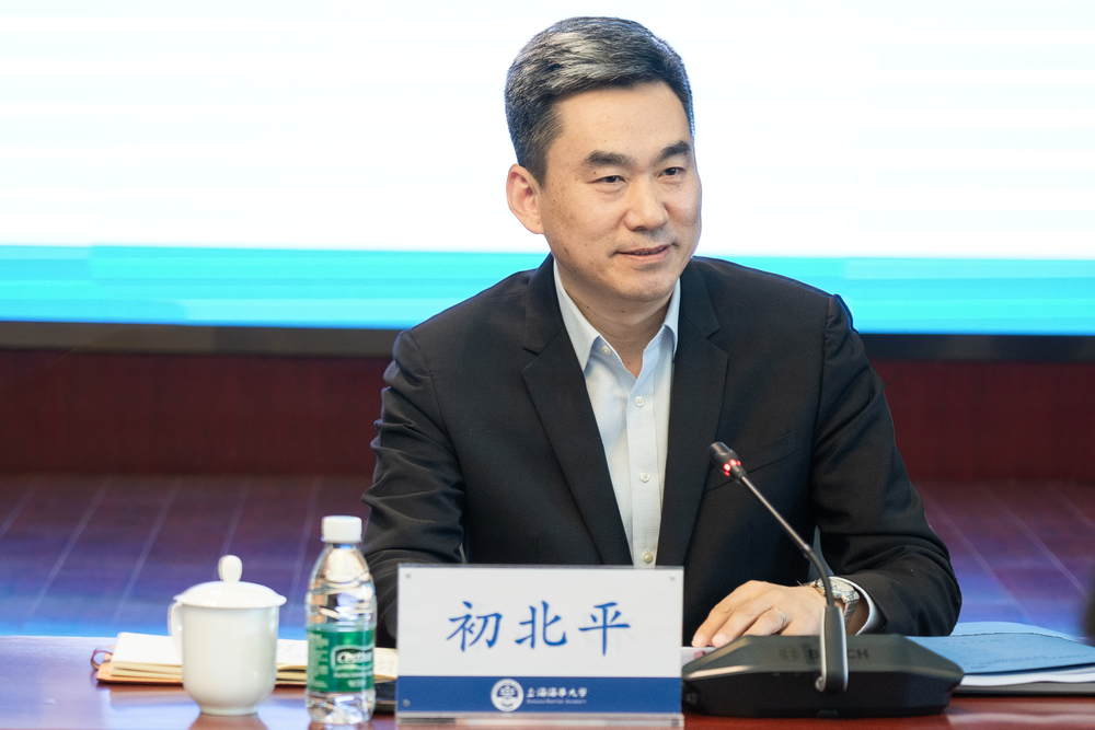 校长初北平讲话