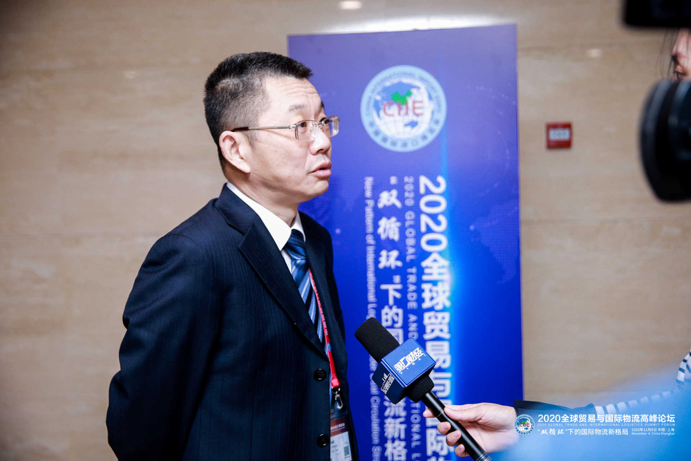 陆靖校长接受第一财经栏目采访