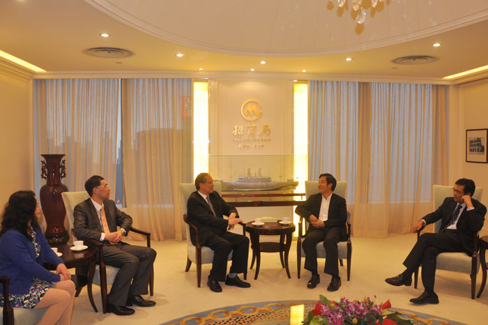 於世成书记一行访问香港航运机构