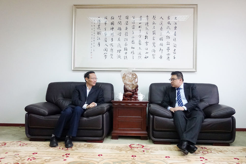 中国一级指挥家于海和美国创业总裁王家昆来校讲授公开课