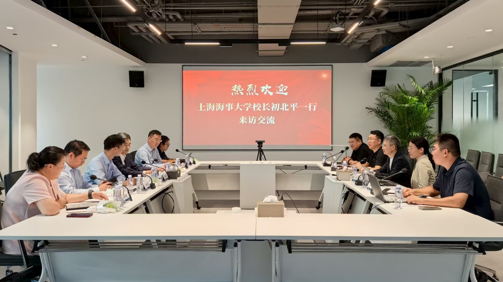 初北平校长带队走访亿海蓝（北京）数据技术股份公司