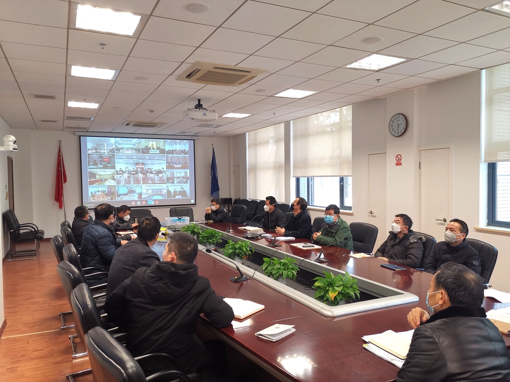 学校召开疫情防控工作领导小组会议