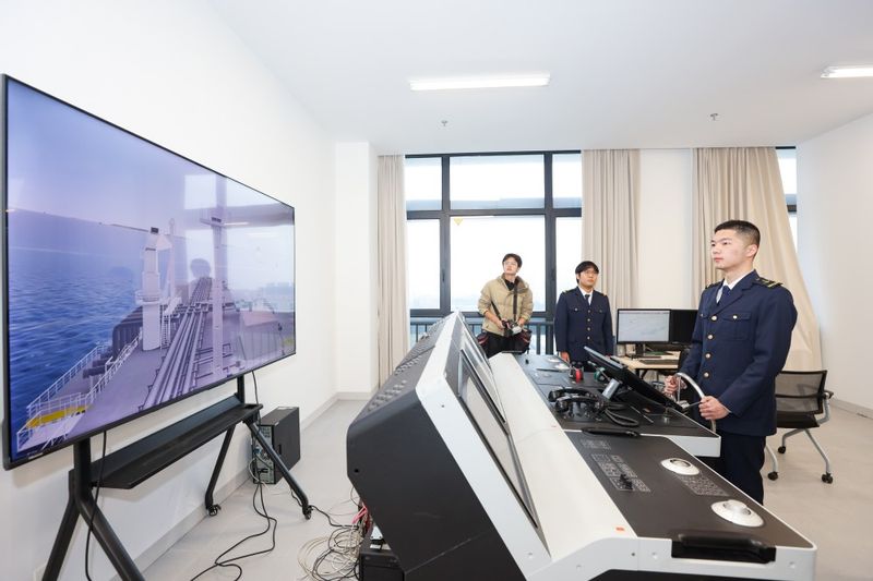 数智赋能绿色航运 产教融合再谱新篇——上海海事大学LNG船舶智能与创新实验室正式启用