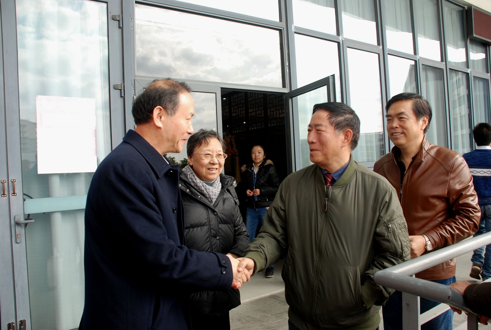 上海市老教授协会常务副会长汤传明一行来我校指导工作