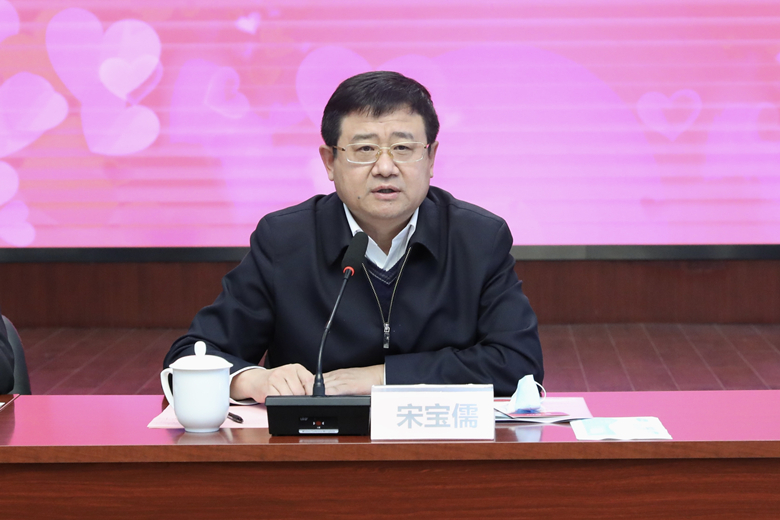 学校举行纪念“三八”国际劳动妇女节112周年活动暨先进表彰会