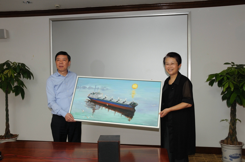 门妍萍副书记一行赴东方航空集团公司交流学习