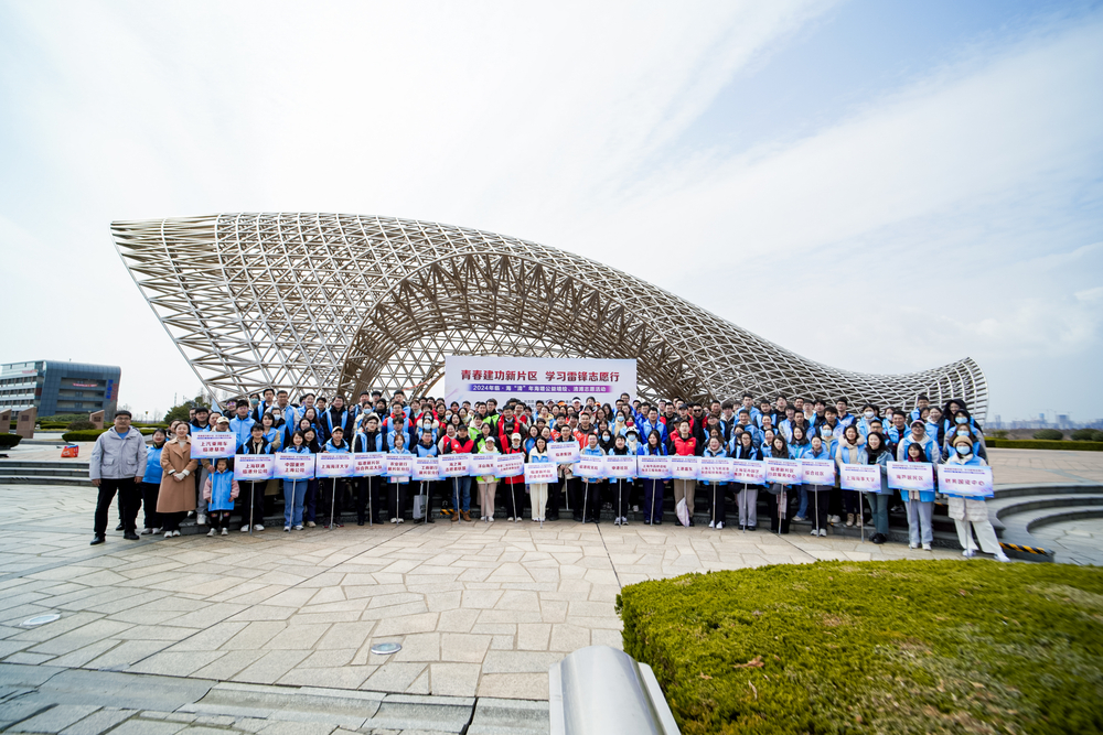 全体志愿者合影