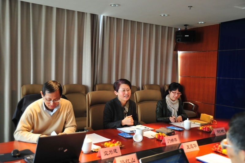 上海师大来校交流民主评议工作