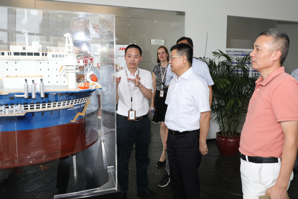 参观ABB中国船舶与港口事业部