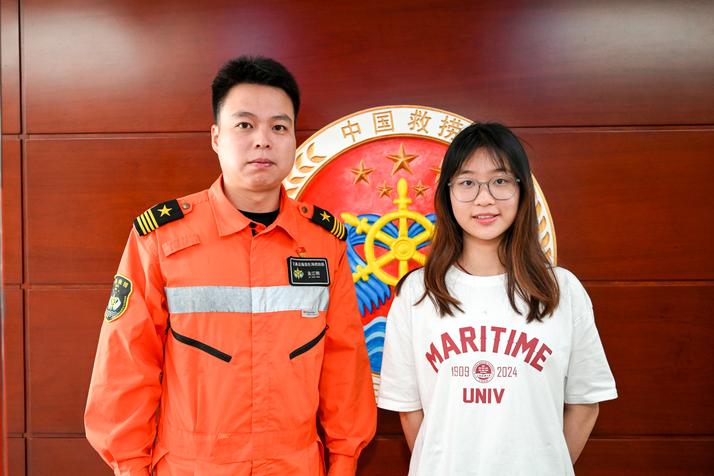 采访吴江明政委