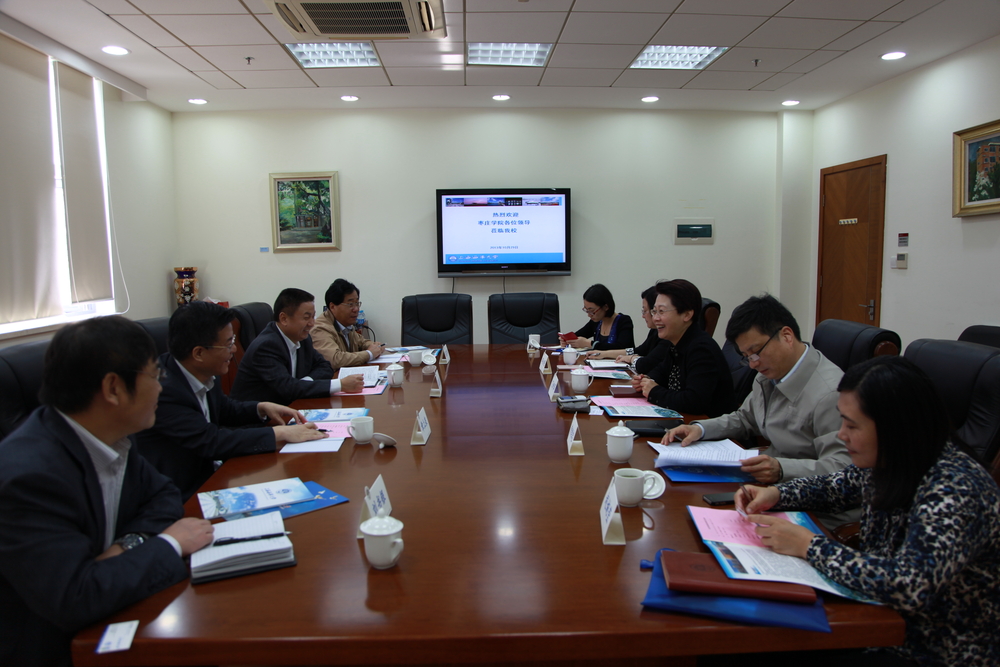 枣庄学院党委委员、纪委书记高庆喜一行来校调研