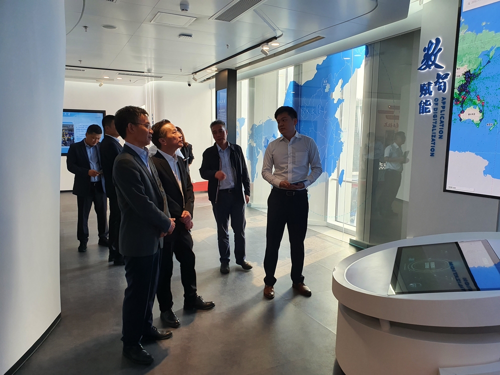 严伟一行拜访中远海运散货运输有限公司