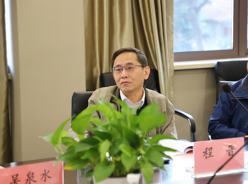 上海市工业与应用数学学会理事长程晋教授点评