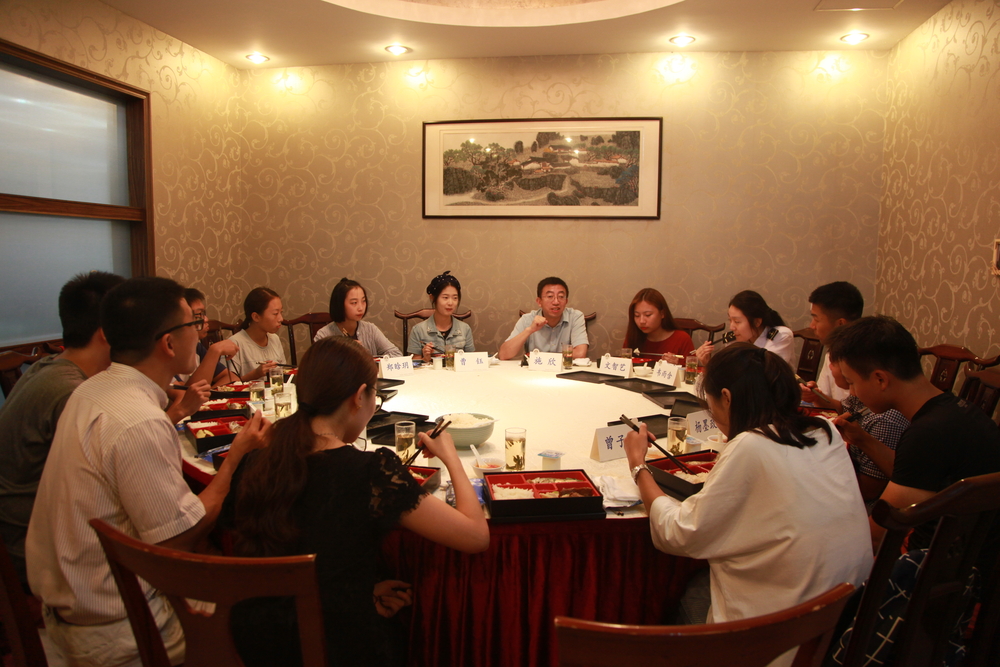 我校举行2016年第四期“校长有约”活动