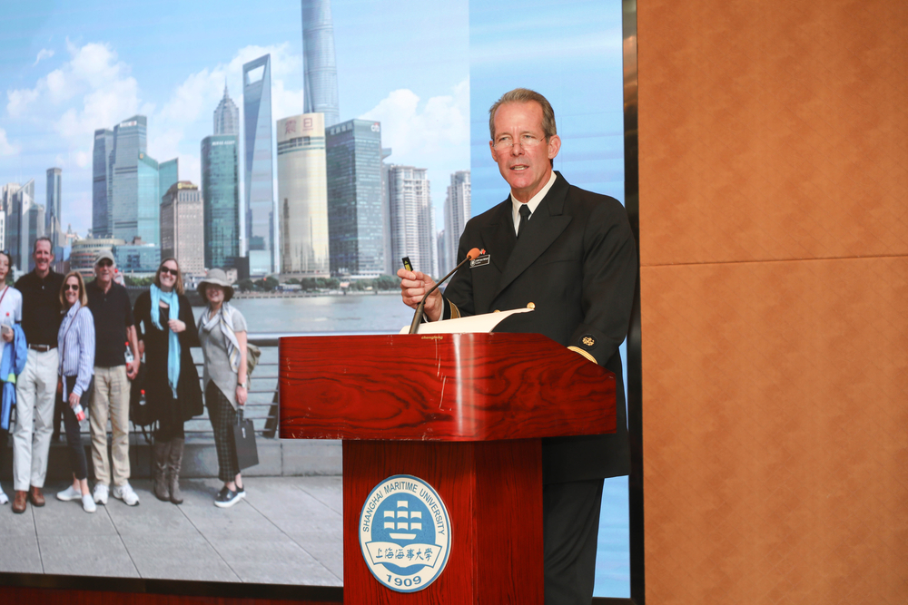 麻省海事学院Francis McDonald校长发言