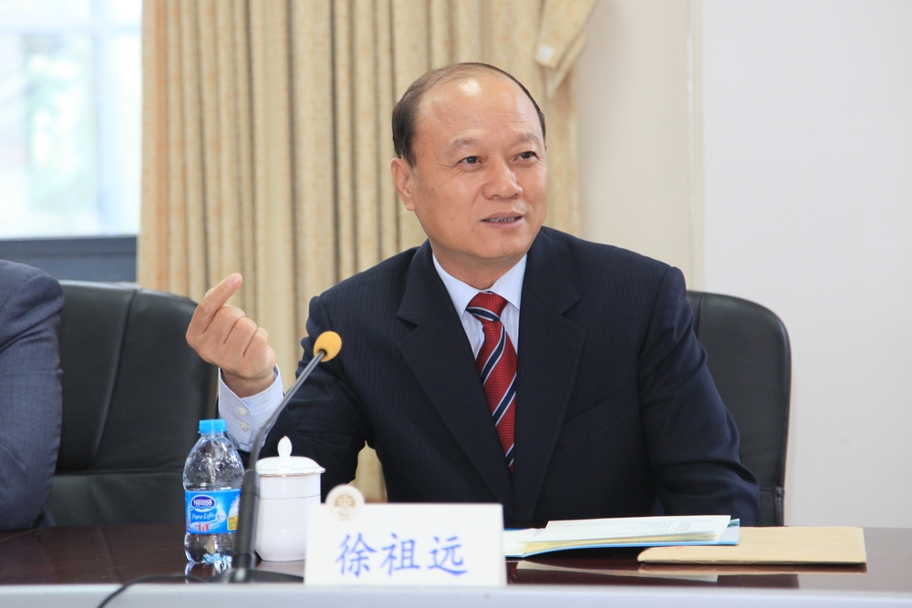 中国航海学会与上海海事大学签订战略合作备忘录