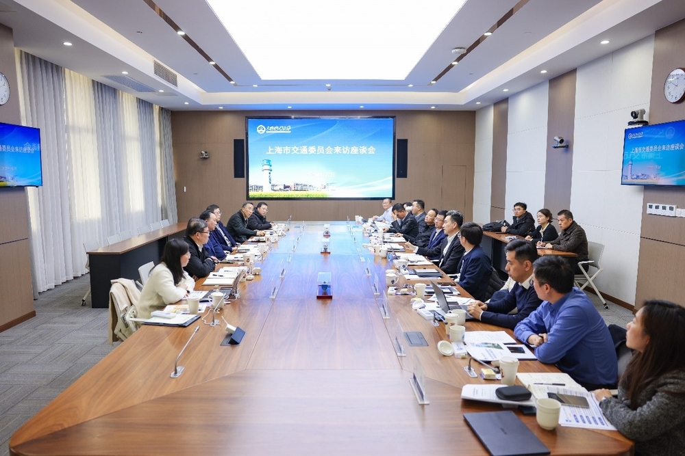 上海市交通委员会蒋宏飞副主任一行来校访问