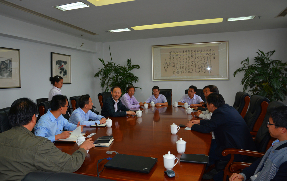 中国船舶重工集团副总经理陈明俊一行来校访问