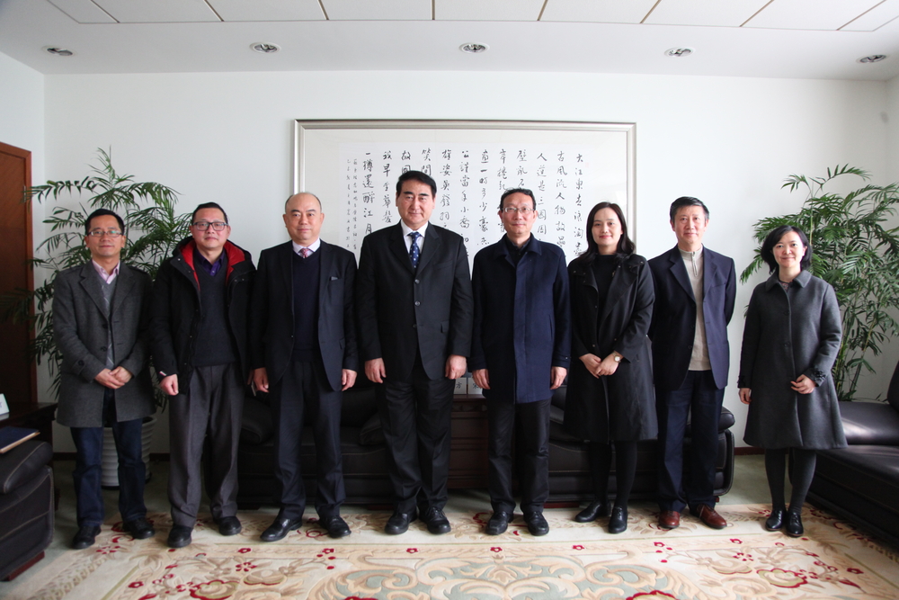 中国潜水打捞行业协会理事长宋家慧一行来校访问