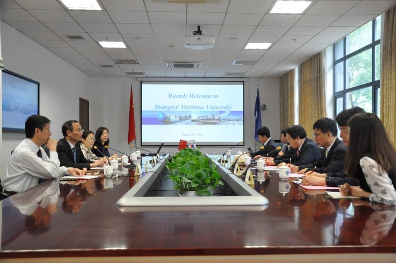 韩国木浦海洋大学校长一行来校访问