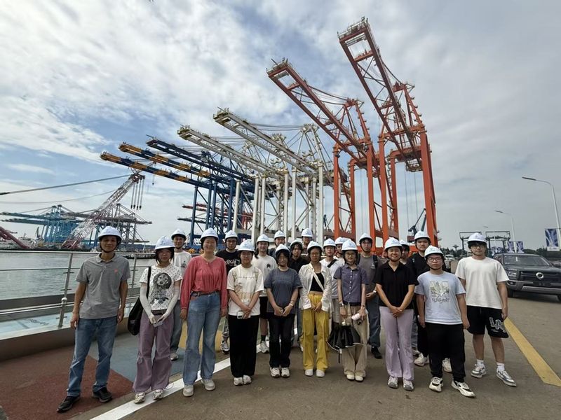 2026中本贯通最低录取分数线公布，这两个新专业为何成为“新晋热门”？