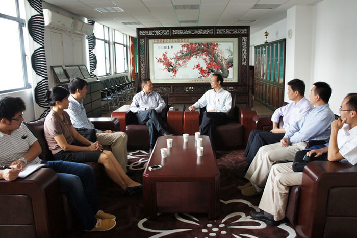 南方科技大学副校长覃正教授为我校师生作专题报告